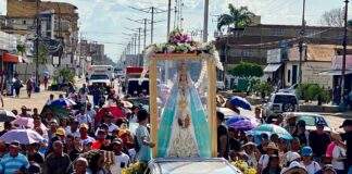 La peregrinación de las vírgenes recorrió las calles de El Tigre