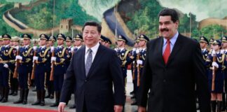 Maduro con el presidente chino