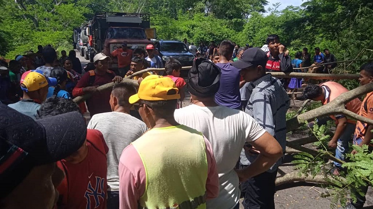Yukpas abrieron la carretera Machiques-Maracaibo - Radio Fe y Alegría  Noticias