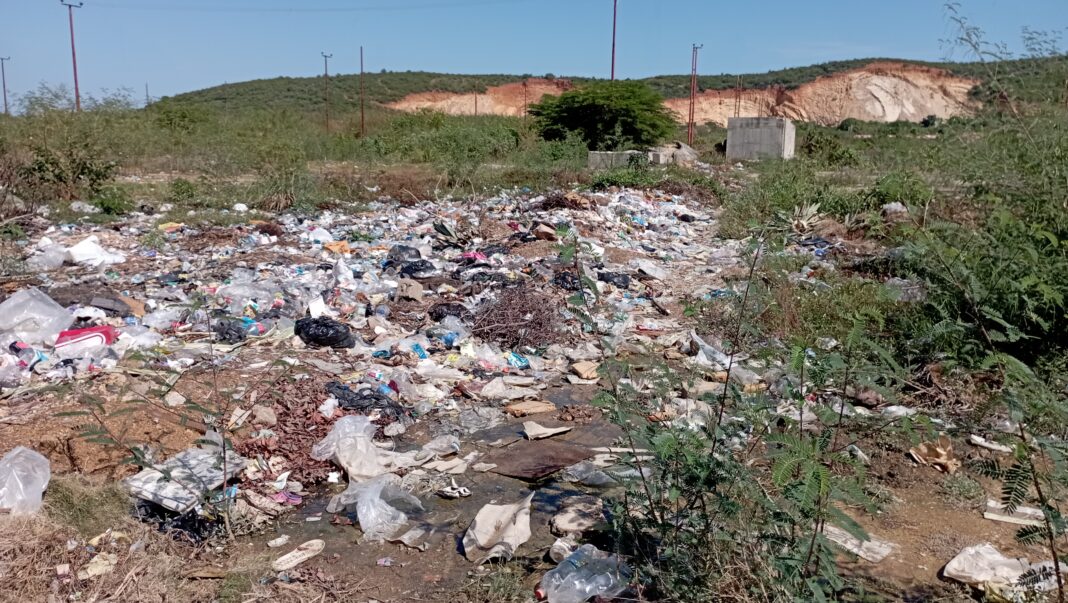 Basura en Villa Bolivariana, Cumaná