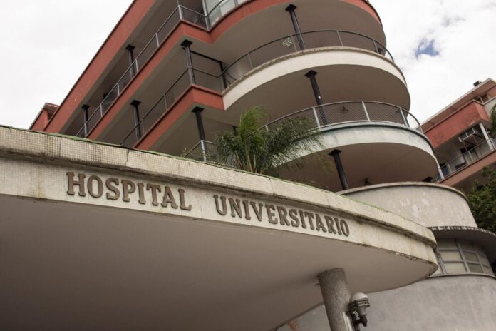 hospital universitario de caracas