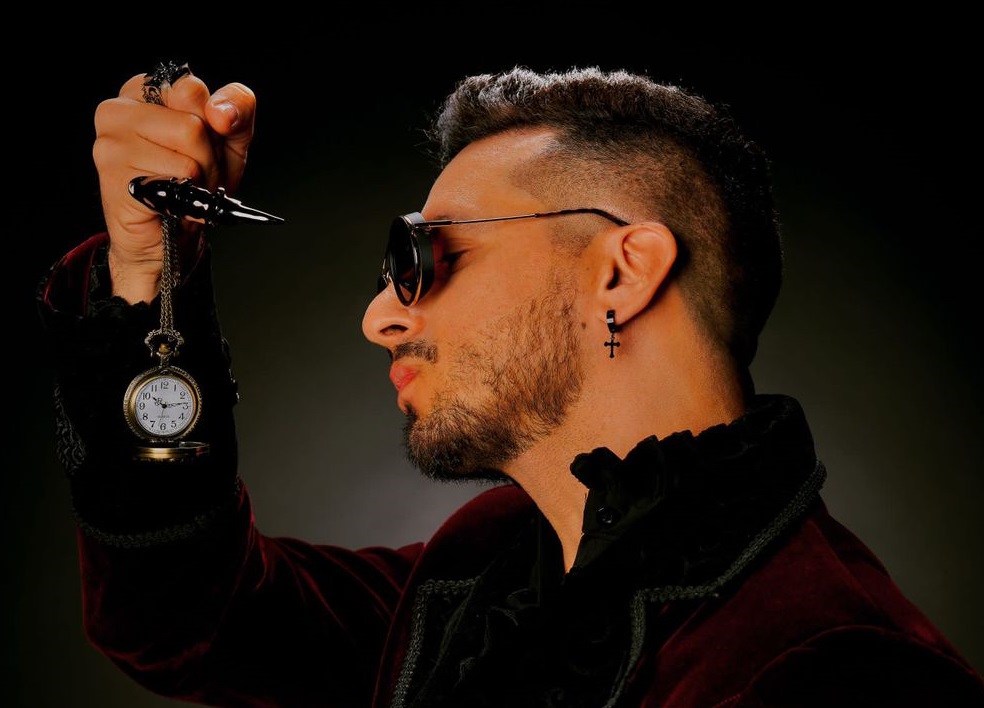 Roman El Ro regala nuevo disco a su público