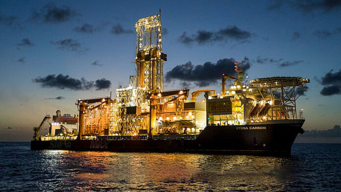 Exxon Mobil seguirá buscando petróleo en el Esequibo