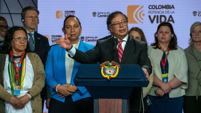 Gustavo Petro.