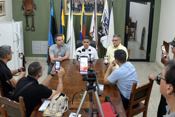 Denuncian invasion de fincas productivas Invasión a fincas
