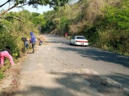 Comunidad rural de Cumaná limpió la vía nacional hacia Monagas