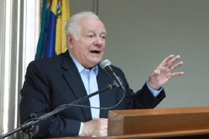 Eduardo Fernández 4 Eduardo Fernández, presidente del Ifedec