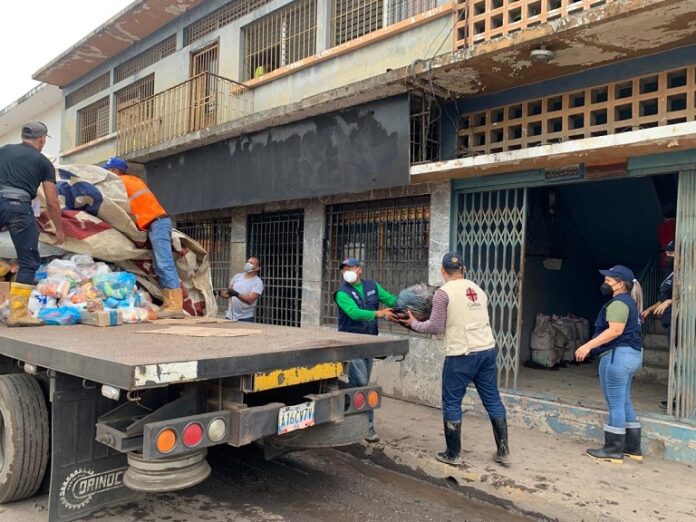 Cáritas Maturín ayuda a Cumanacoa