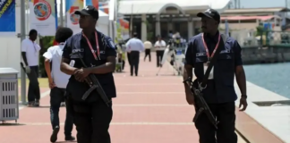 Policías de Trinidad y Tobago