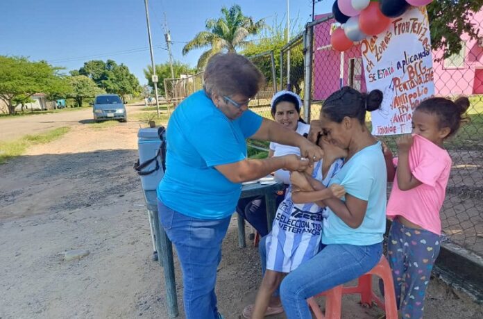 Vacunación en estados fronterizos