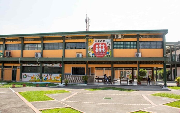 Escuela Santa Elena de Fe y Alegría