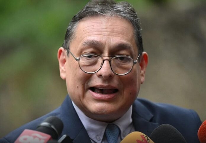 José Vicente Haro, abogado