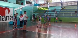Campamento evaluativo de baloncesto en Cumaná