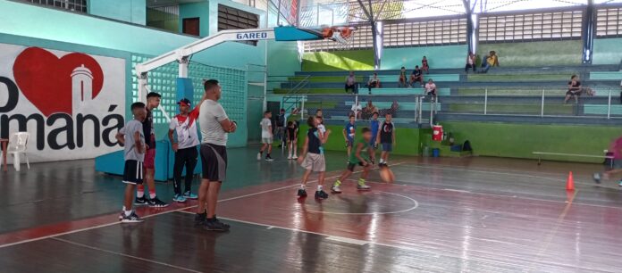 Campamento evaluativo de baloncesto en Cumaná