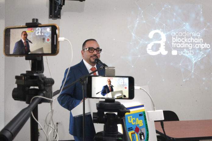 ACADEMIA-BLOCKCHAIN-UCAB-4-1024x683