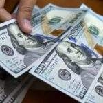 Inestabilidad del dólar asfixia el bolsillo de comerciantes y ciudadanos en Maracaibo Con Real y Medio