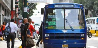 Aumento de pasajes transporte público