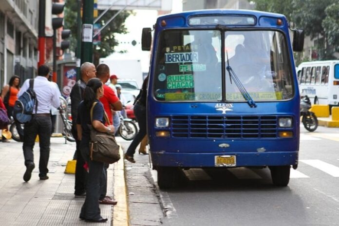 Aumento de pasajes transporte público