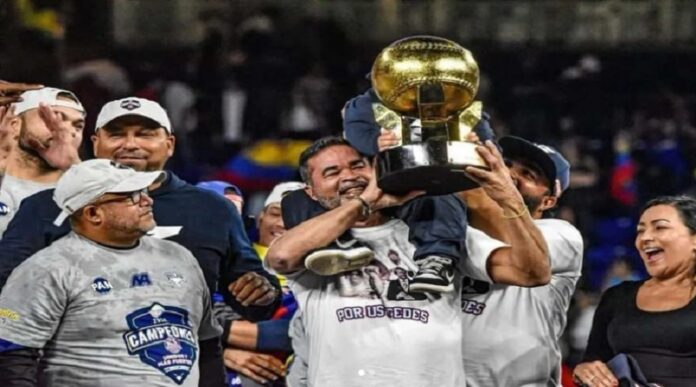 Despiden a Oswaldo Guillén