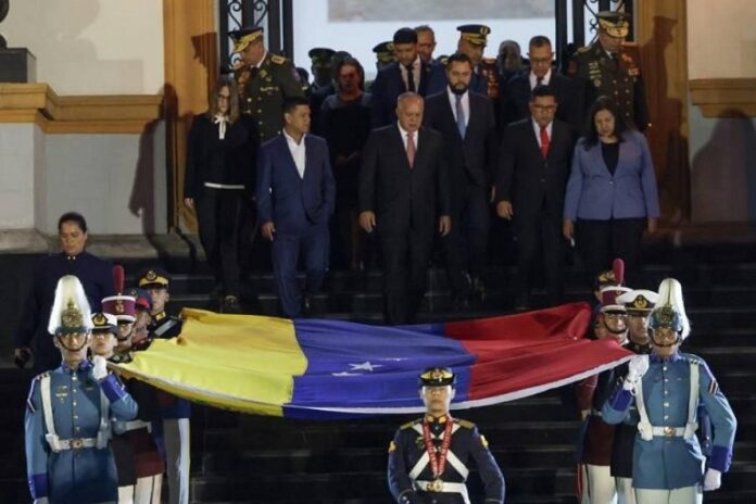 Honores al Libertador en el Panteón Nacional