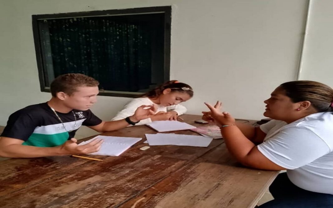 Voluntarios Fe y Alegría EduComunicación