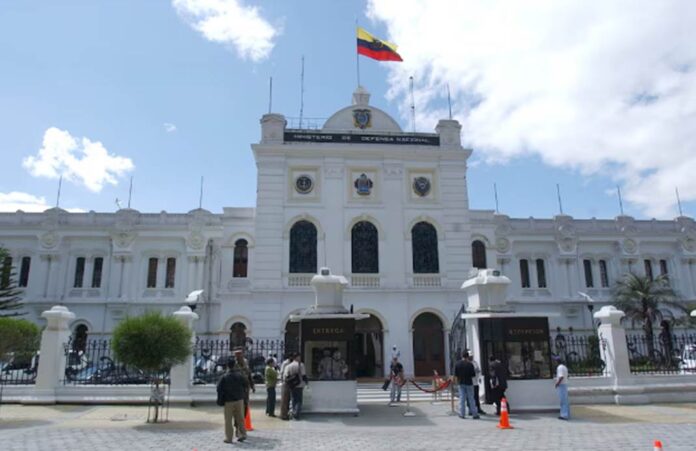 Ministerio de Defensa de Ecuador. Foto: Alfredo Cárdenas