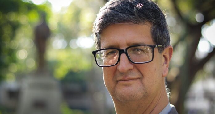 Arturo Peraza, sj. Rector de la UCAB