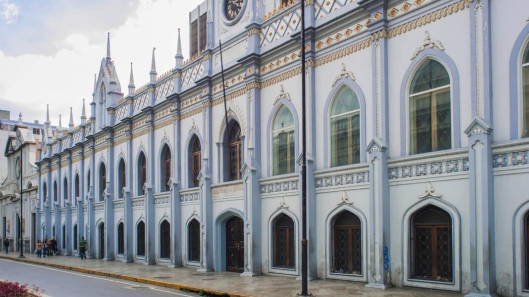 Academia de Ciencias Políticas y Sociales