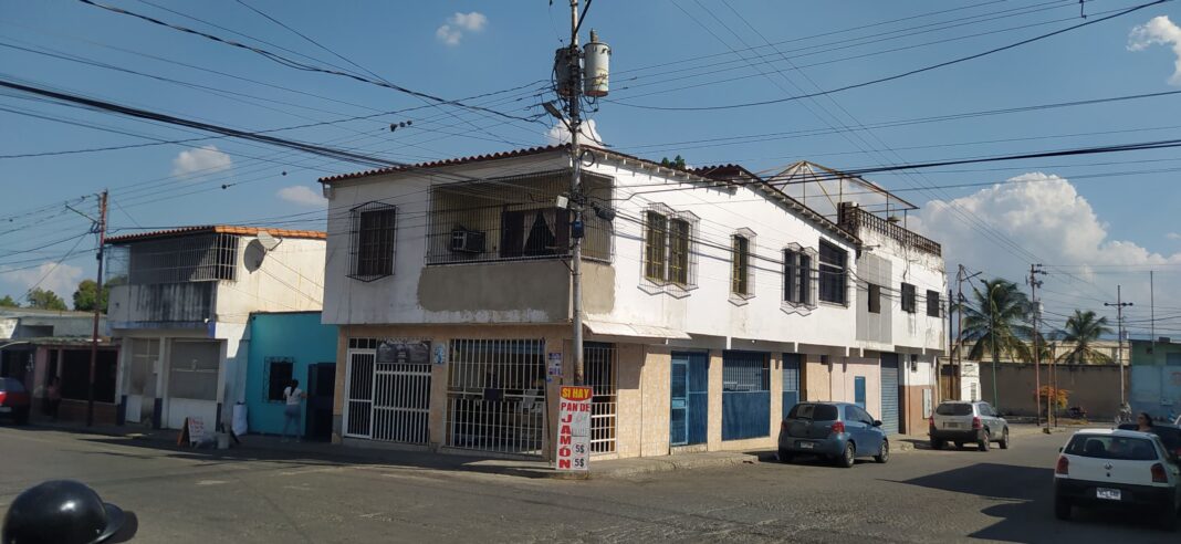 Vecinos de Barrio Unión en Barquisimeto tienen 20 días sin luz