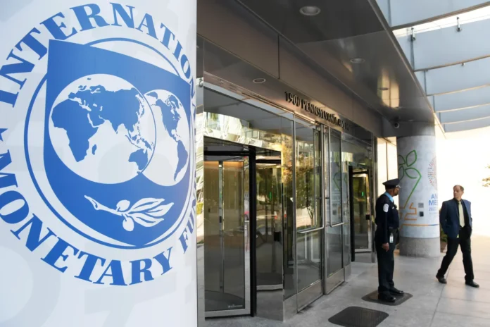Argentina pide un crédito al FMI