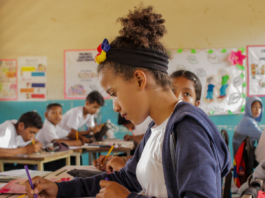 Educación
