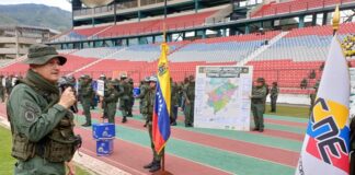 CNE despliega material electoral en los 543 centros electorales de Mérida