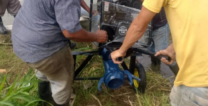 Bomba de achiques en San Fernando de Apure