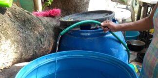Vecinos del barrio Andrés Eloy Blanco de Maracaibo tienen dos meses sin agua