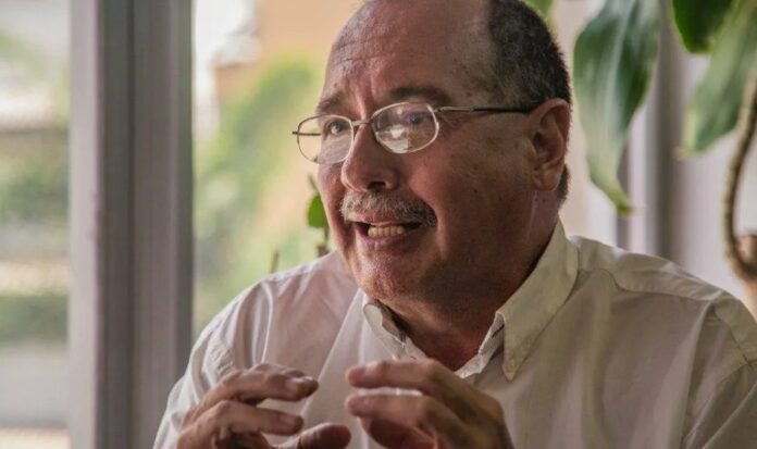 elias santana