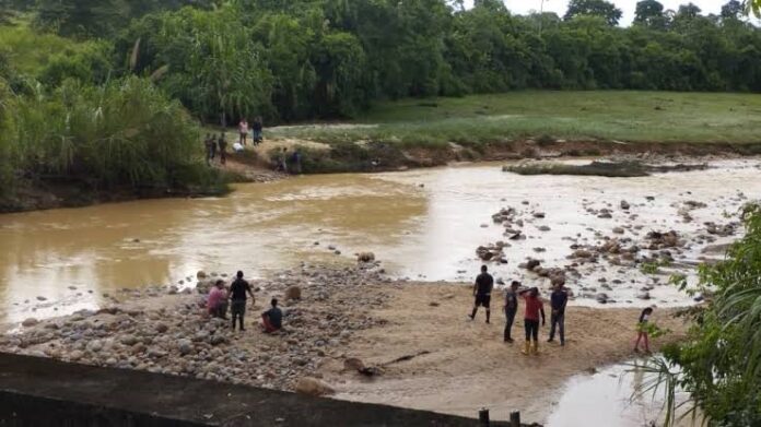 Paso río Nulita, Apure