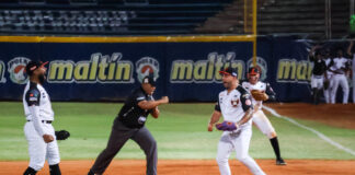 Águilas mantiene el liderato en la semana de feria