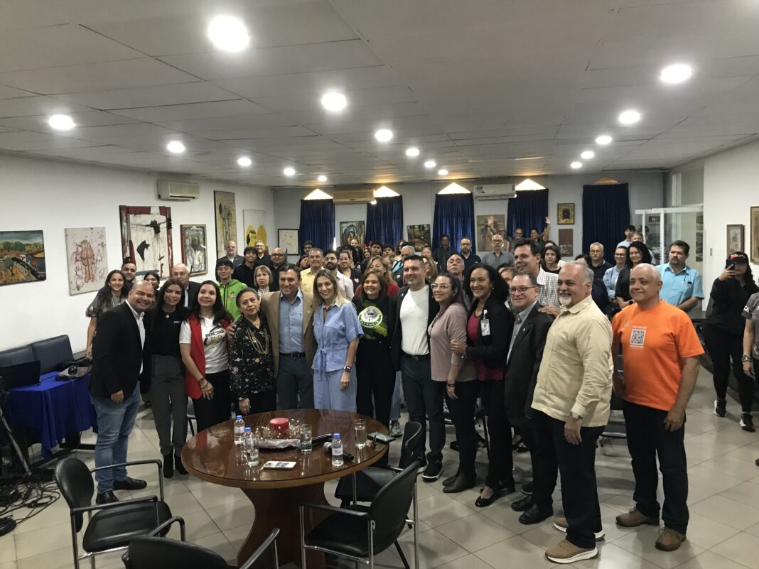1001635713 Empresarios compartieron claves del éxito en la Cámara de Comercio de Valencia con "Historias que inspiran"