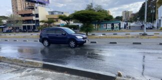 Persisten botes de agua blanca en la avenida Venezuela con calle 14 de Barquisimeto