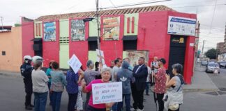 Comunidad de San Juan en Barquisimeto protesta tras más de un mes sin agua Protesta por el agua.