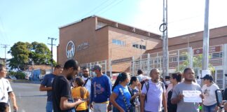 Pacientes renales en San Juan de los Morros exigen dotación de máquinas nuevas