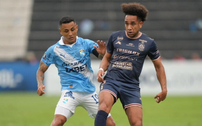 Carabobo FC contra Cristal