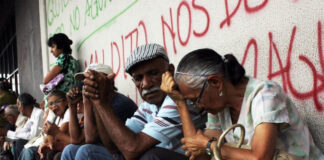 “Antes podíamos vivir con dignidad, hoy mi meta es no rendirme”