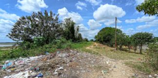 Denuncian que se está creando otro vertedero en el muro de contención de Tucupita