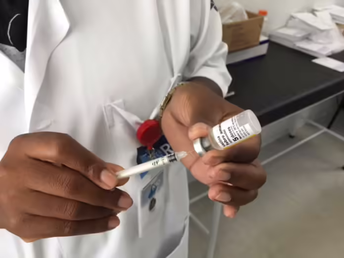yellow-fever-vaccine-1000px_0