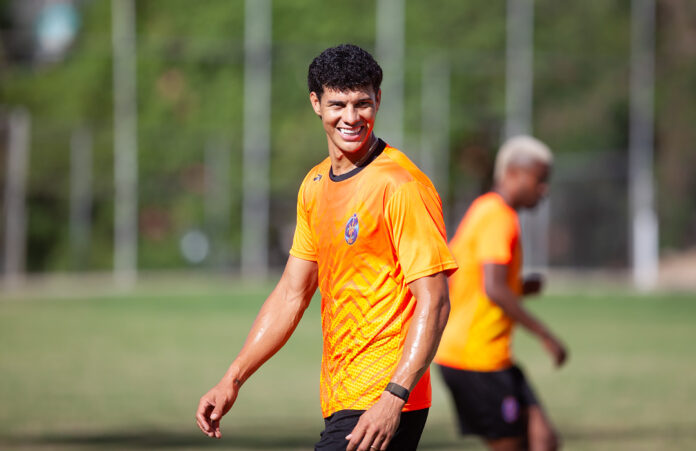 Vinotinto Yordan Osorio vuelve al fútbol internacional y recala en Colombia