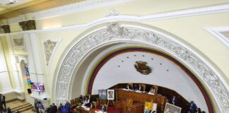 Larry Devoe y Eglée González Lobato son designados como fiscal y defensora del pueblo