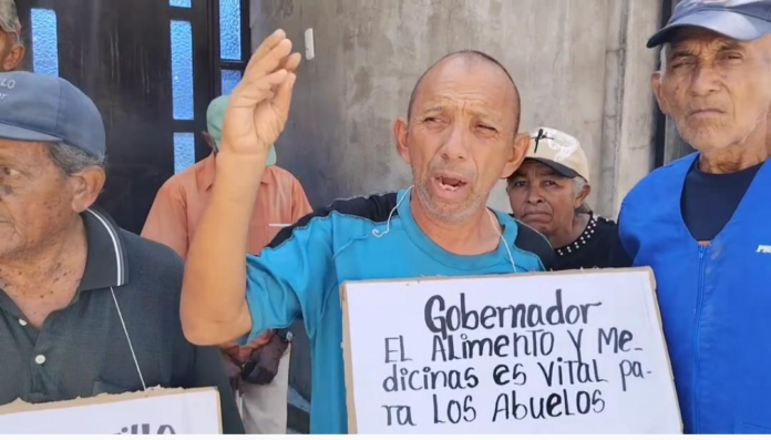 Gerardo Camejo Gerardo Camejo, protesta Fundacian