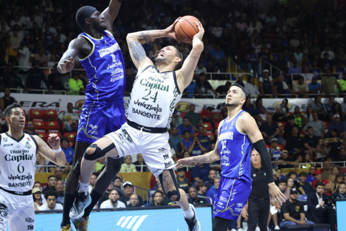 Michael-Carrera-Spartans-vs-Marinos