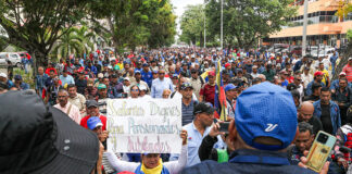 Educadores de Guayana califican como “excluyente” pago de bono de profesionalización